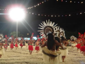 ボラボラ島のヘイバ祭りの様子