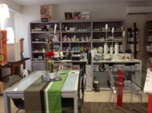 家具やバス用品のお土産屋さん / パペーテ