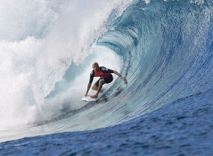 サーフィンの世界大会 / タヒチ島のチョーポー