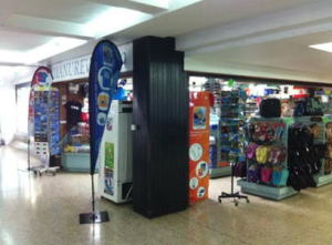 パペーテ空港にある売店